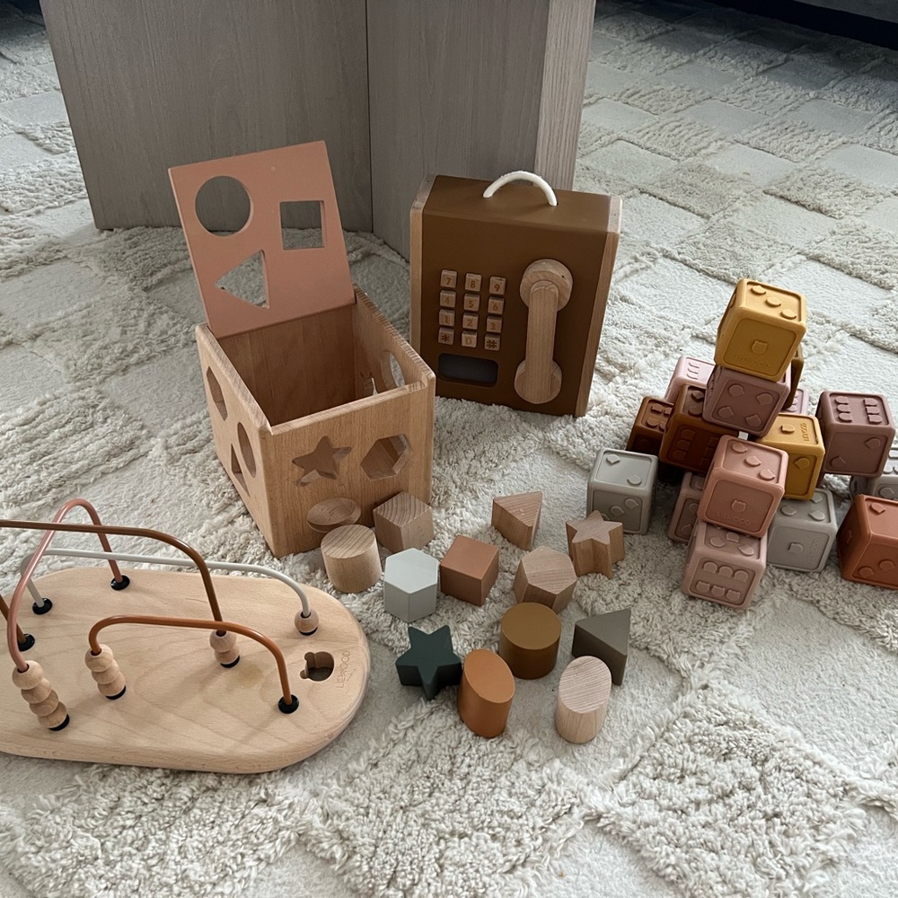 Liewood Wooden Shape Sorter and Building Blocks Set